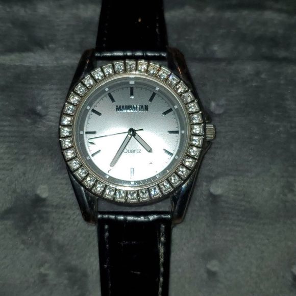 Manhattan by Croton Women's Silver Crystallized Bezel Watch CM404246 Black‎ Band - Picture 1 of 12